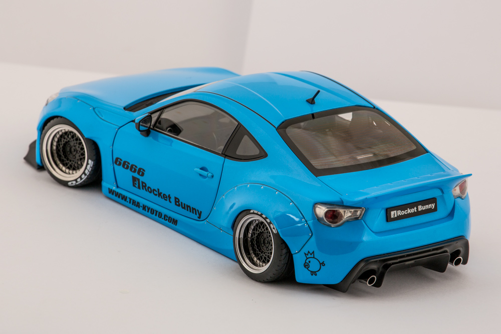 Autoart rocket cheap bunny 86