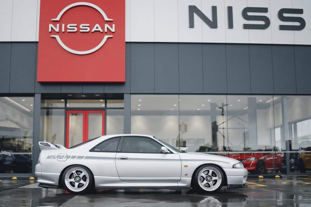 400R Street Style! - Nissan Skyline R33 GTR | NZ Performance Car