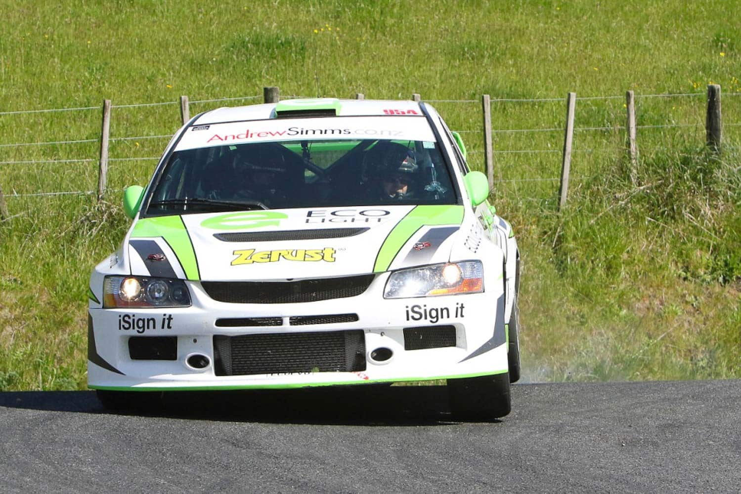 Defending Targa New Zealand title-holders Glenn Inkster and Spencer Winn extended their lead in the 2015 Targa New Zealand event from Auckland to Palmerston North