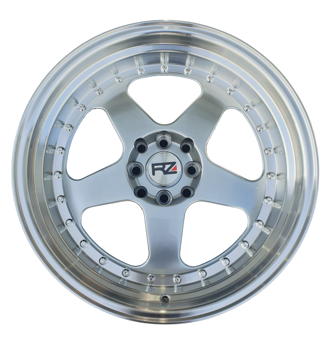 <b>Diezel H1119</b><br>17x9-inch (+15)  4x114.3/4x100<br>was $1795, now <b>$1150</b>